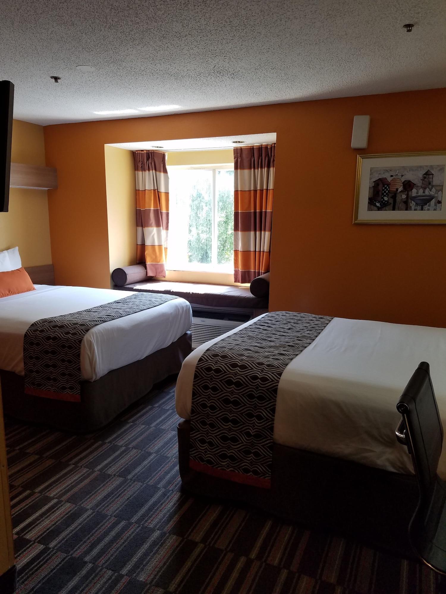 Microtel Inn & Suites By Wyndham Gatlinburg Zewnętrze zdjęcie